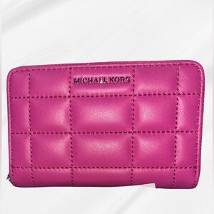 Michael Kors Jet Set Quilted Leather Small Zip-Around Wallet - Dragonfruit Pink